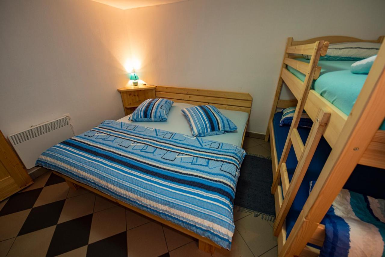 Apartma Vidmar Otlica Appartement Ajdovščina Buitenkant foto